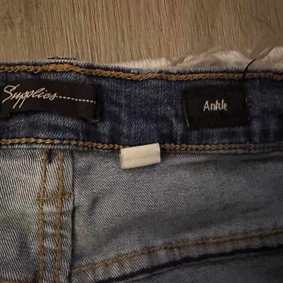 Women’s designer jeans size 10 - Picture 2 of 3